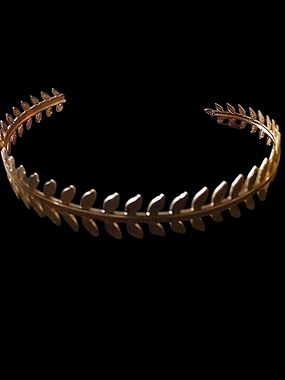 Leaf Motif Arm Cuff Bracelet - Gold Tone(.Perfect For Toga Ensemble)